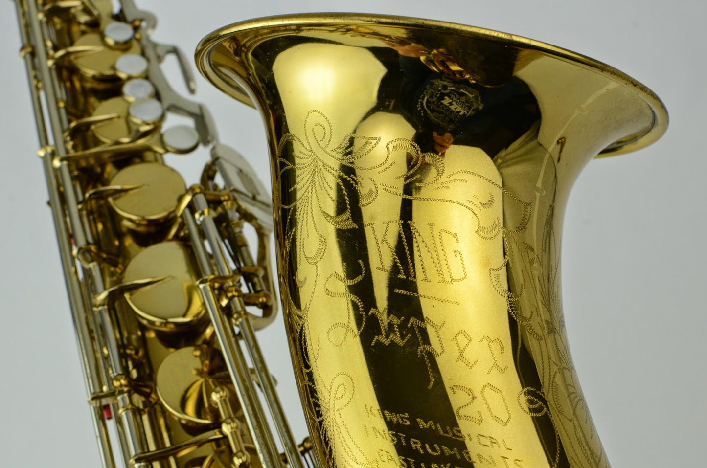 King Super 20 Tenor 443xxx Original Lacquer and Clean!