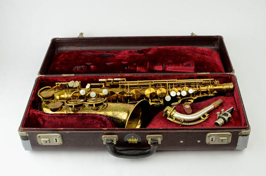 King Zephyr Special Alto - Super Early Serial, Unique Engraving