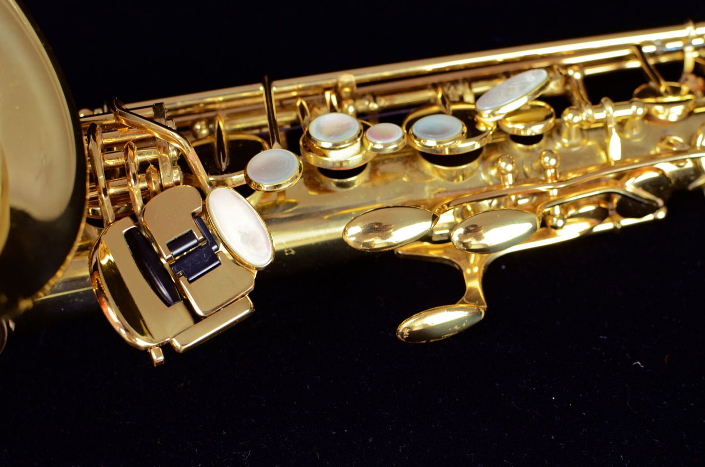 Yanagisawa A-880 Alto Saxophone Near Mint