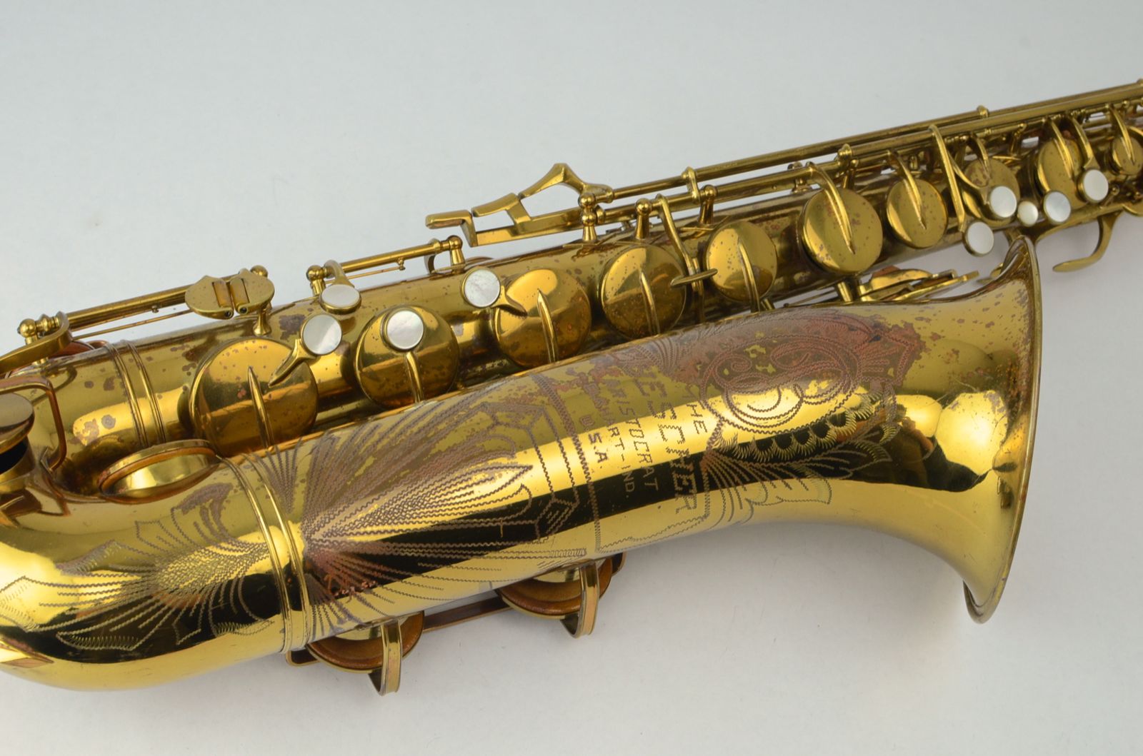 Buescher Aristocrat Big B Tenor Saxophone 320xxx – GETASAX