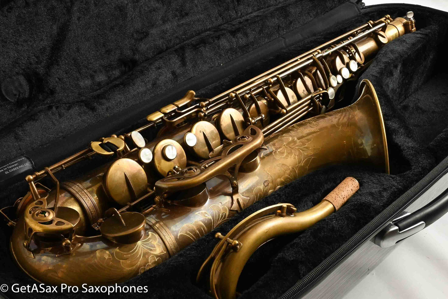 Ishimori New Vintage Tenor Unlacquered Antique Finish No F# Plays Great! 662