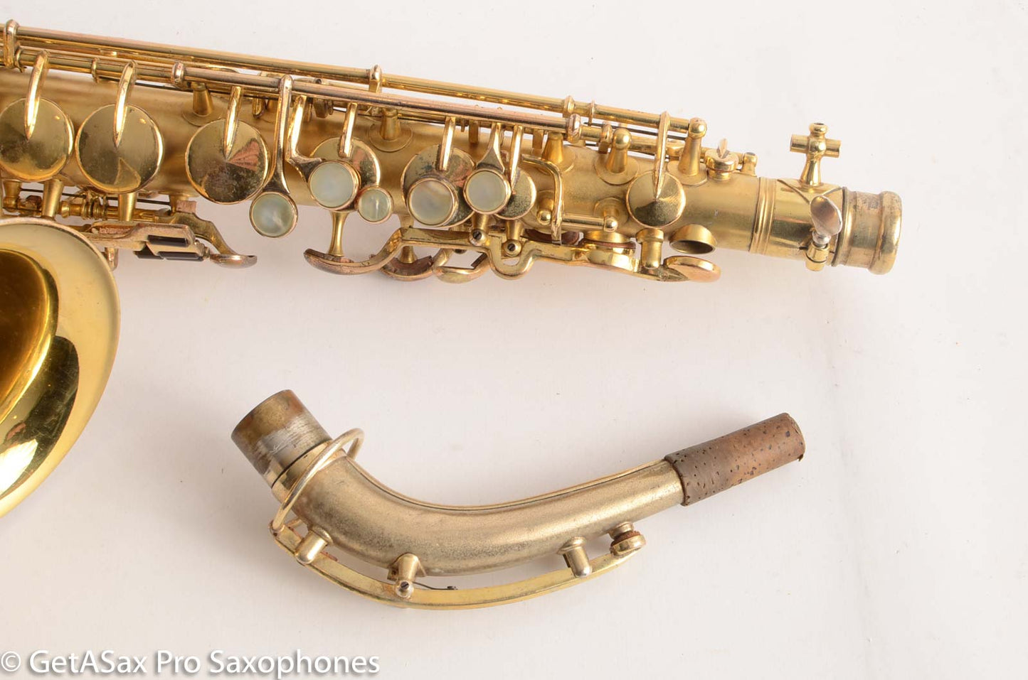 King Alto Saxophone Original Gold Plate Old Pads Beautiful Engraving 105999