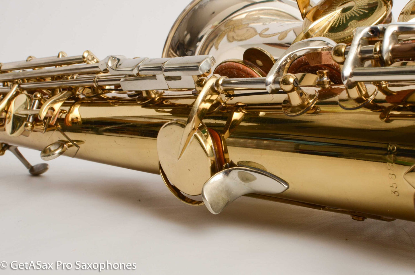 King SilverSonic Alto Near Mint with Gold in the Engraving - Early Series III 358843