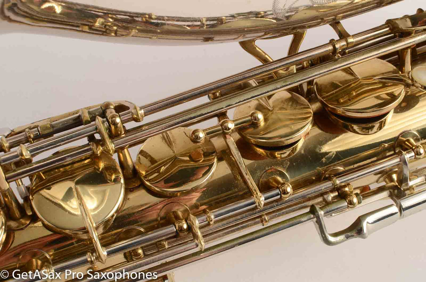 King SilverSonic Tenor Saxophone 376938