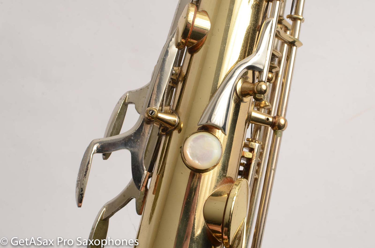 King SilverSonic Tenor Saxophone 376938