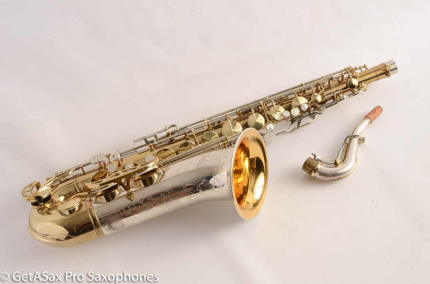King SilverSonic Super 20 Tenor Saxophone Original Lacquer Fresh Overhaul! 418944