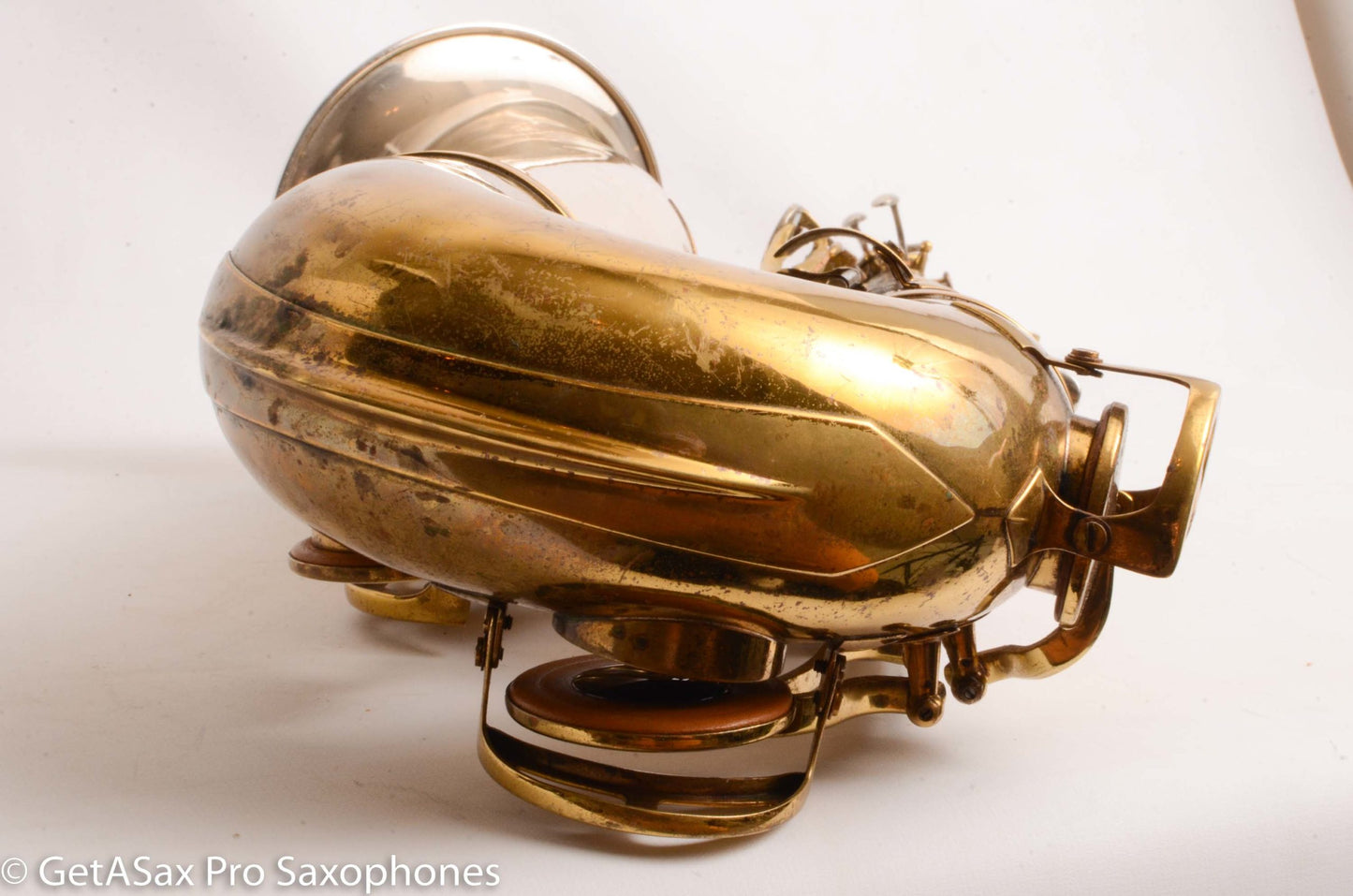 King SilverSonic Tenor Series III Gold in the Engraving Double Socket Neck 375203