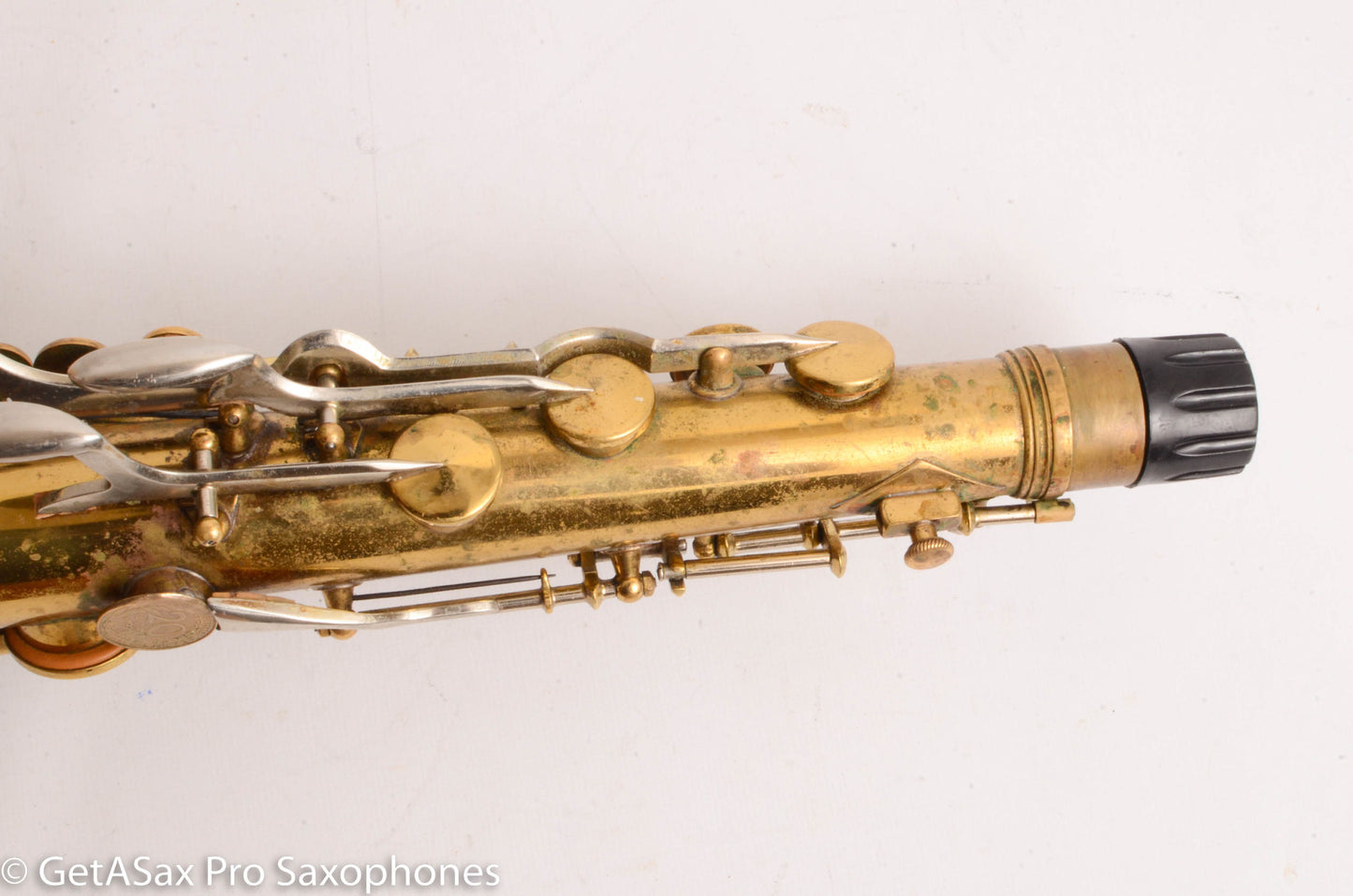 King SilverSonic Tenor Series III Gold in the Engraving Double Socket Neck 375203