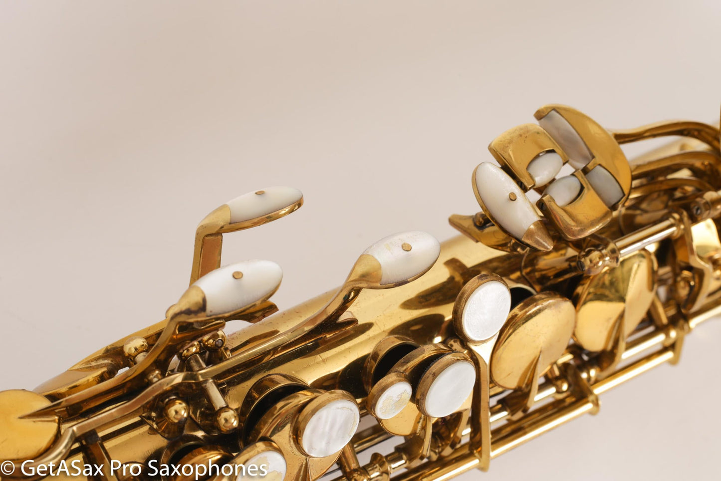 King Super 20 Alto Full Pearls Series II Original Lacquer Very Good Condition 318k