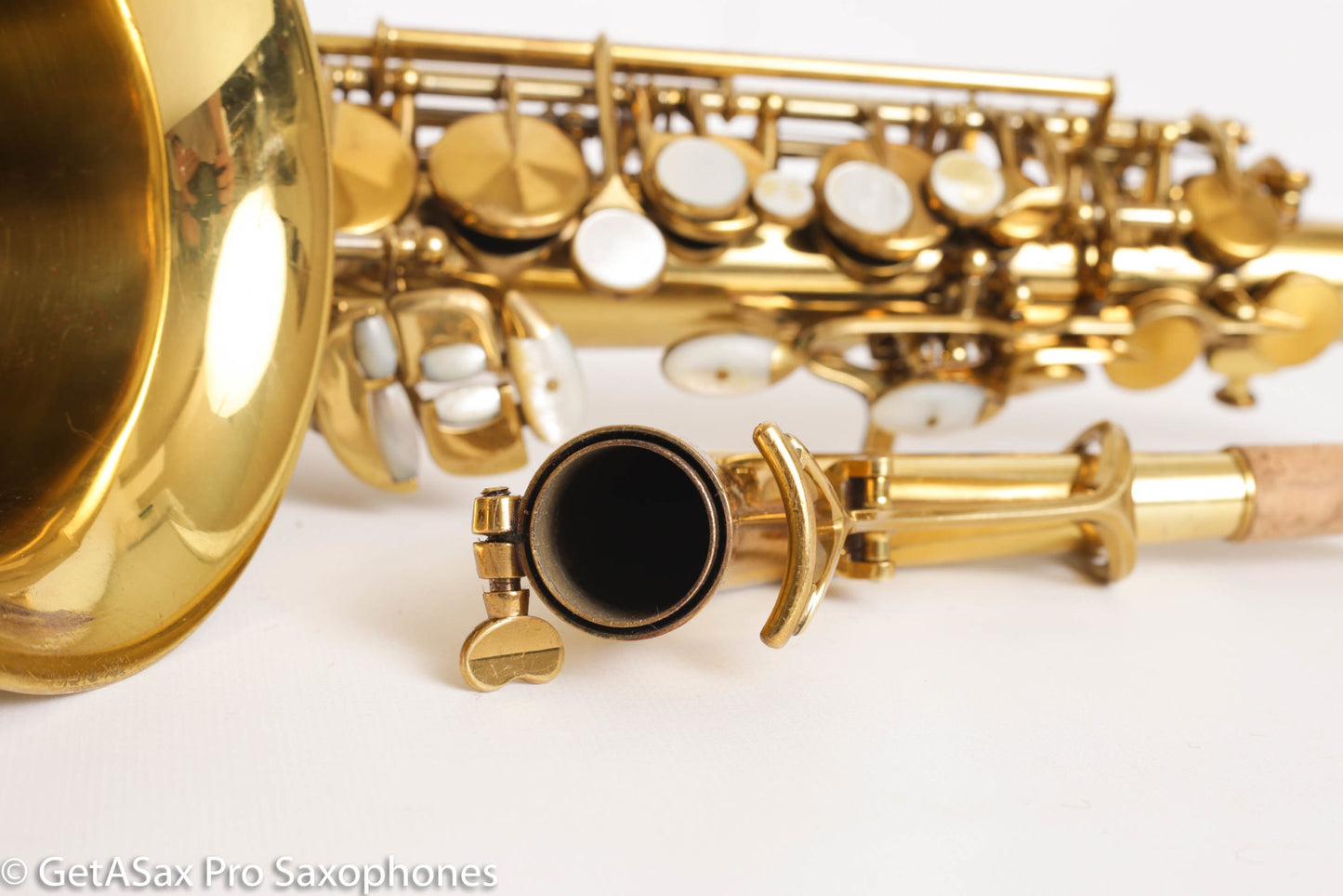 King Super 20 Alto Full Pearls Series II Original Lacquer Very Good Condition 318k