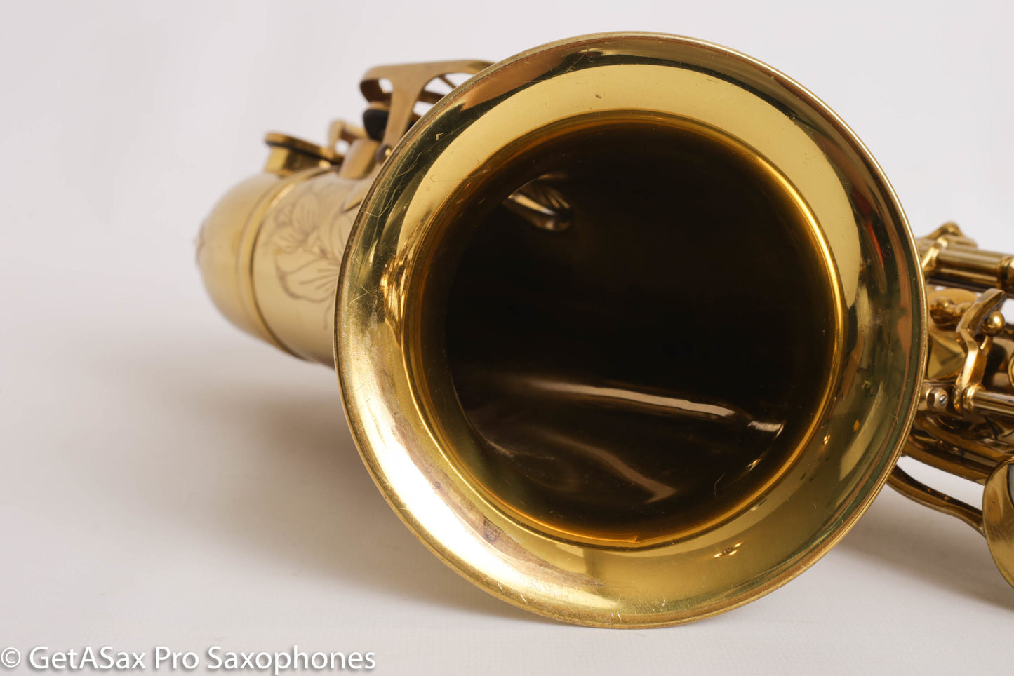 King Super 20 Alto Full Pearls Series II Original Lacquer Very Good Condition 318035