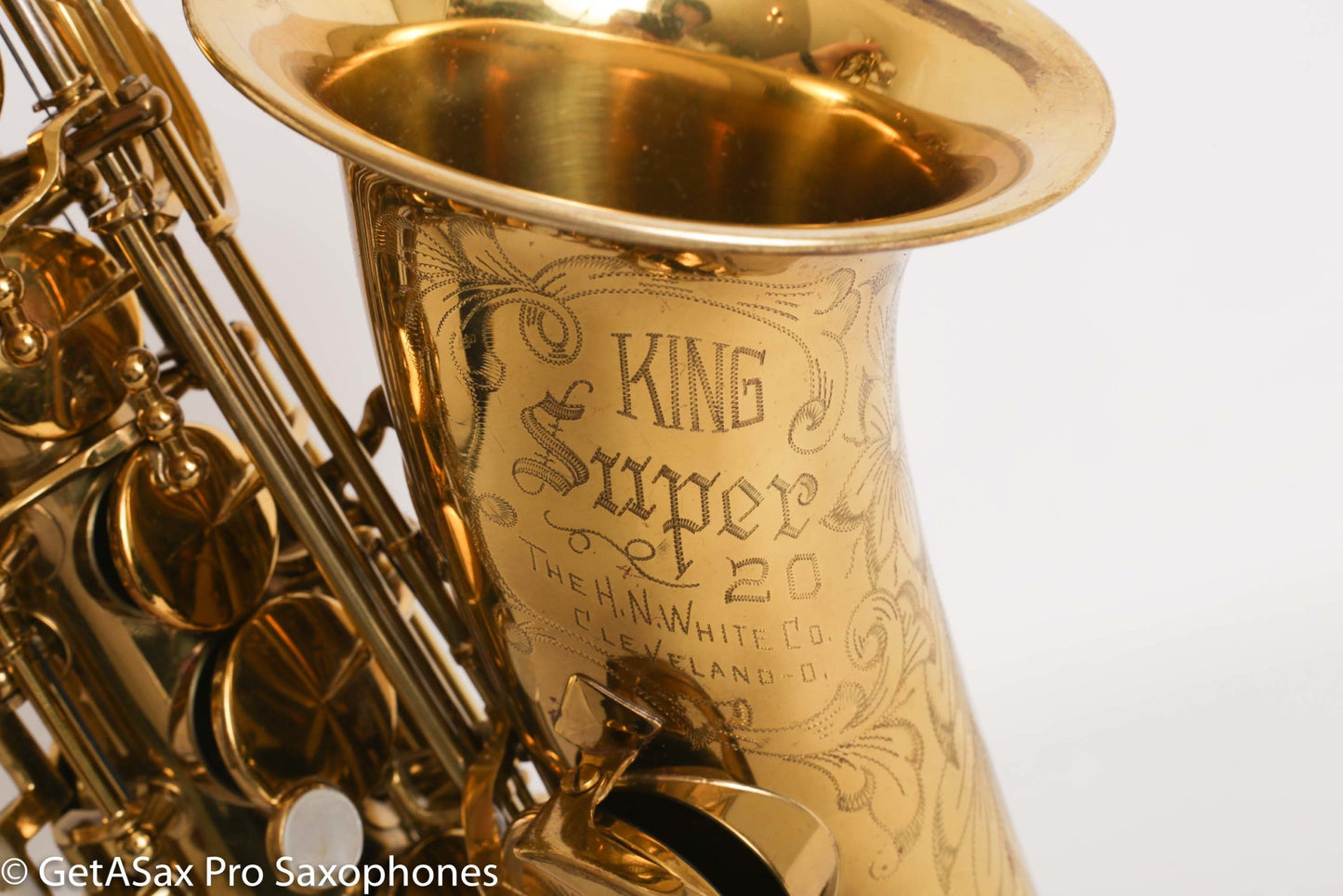 King Super 20 Alto Full Pearls Series II Original Lacquer Very Good Condition 318k