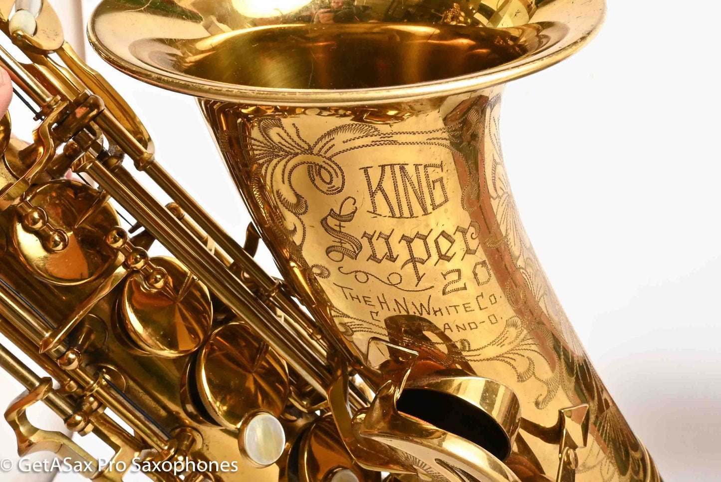 King Super 20 Alto Full Pearls Fantastic Condition w/ Case Cover 318043