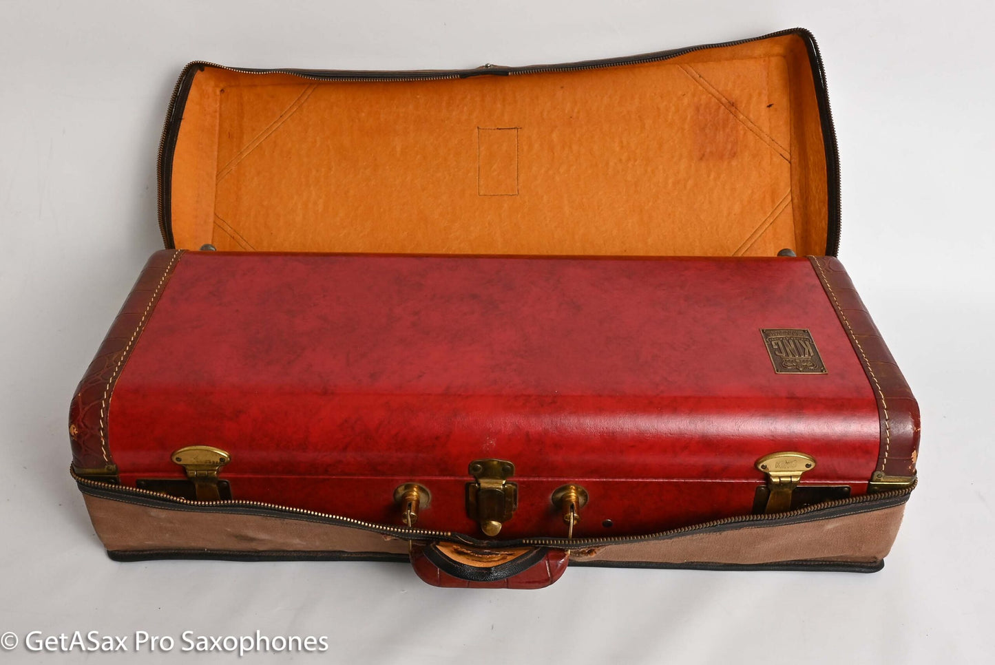 King Super 20 Alto Full Pearls Fantastic Condition w/ Case Cover 318043