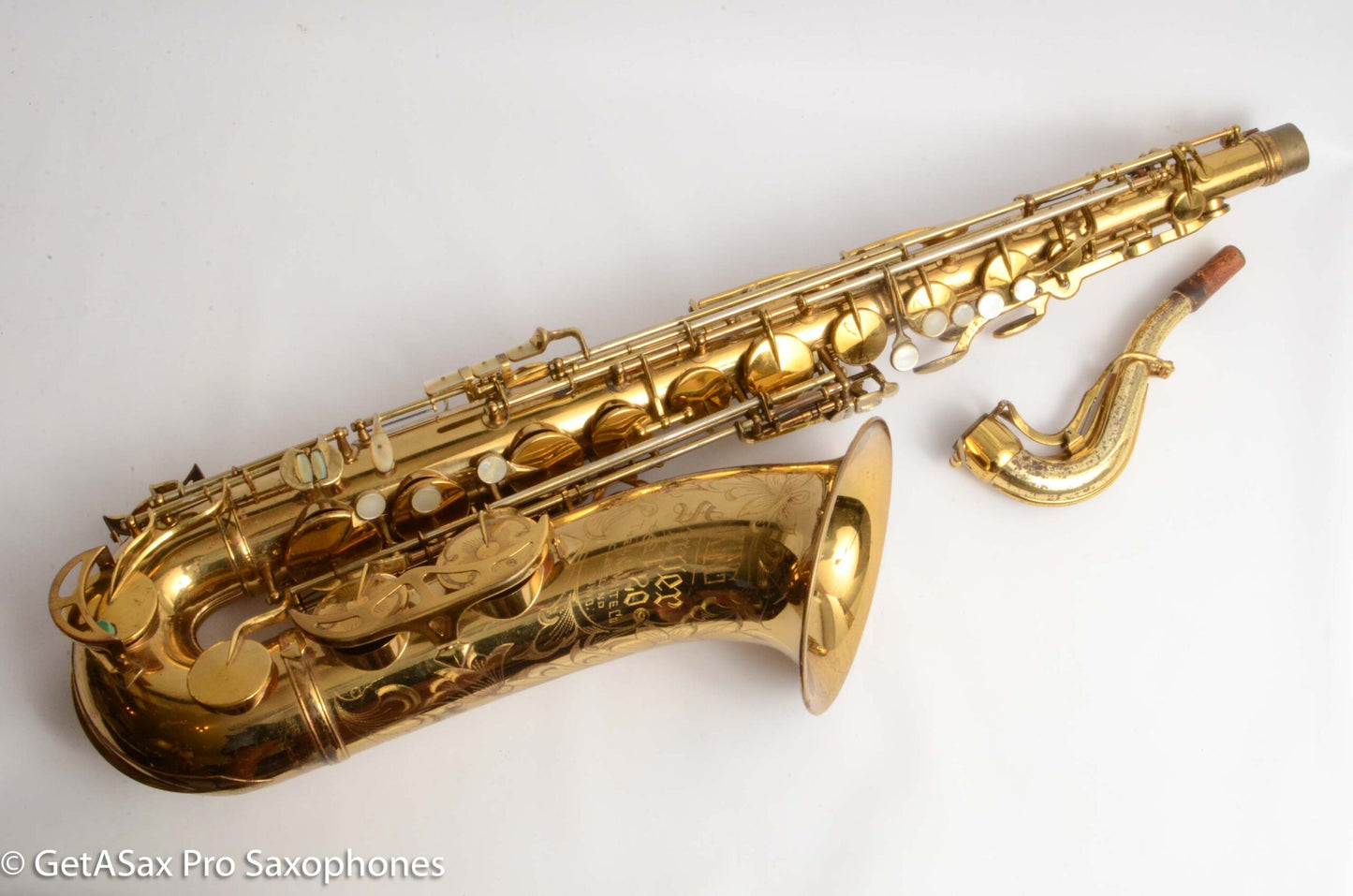 King Super 20 Tenor 1953 Full Pearls Amazing Condition Original Pads 331197