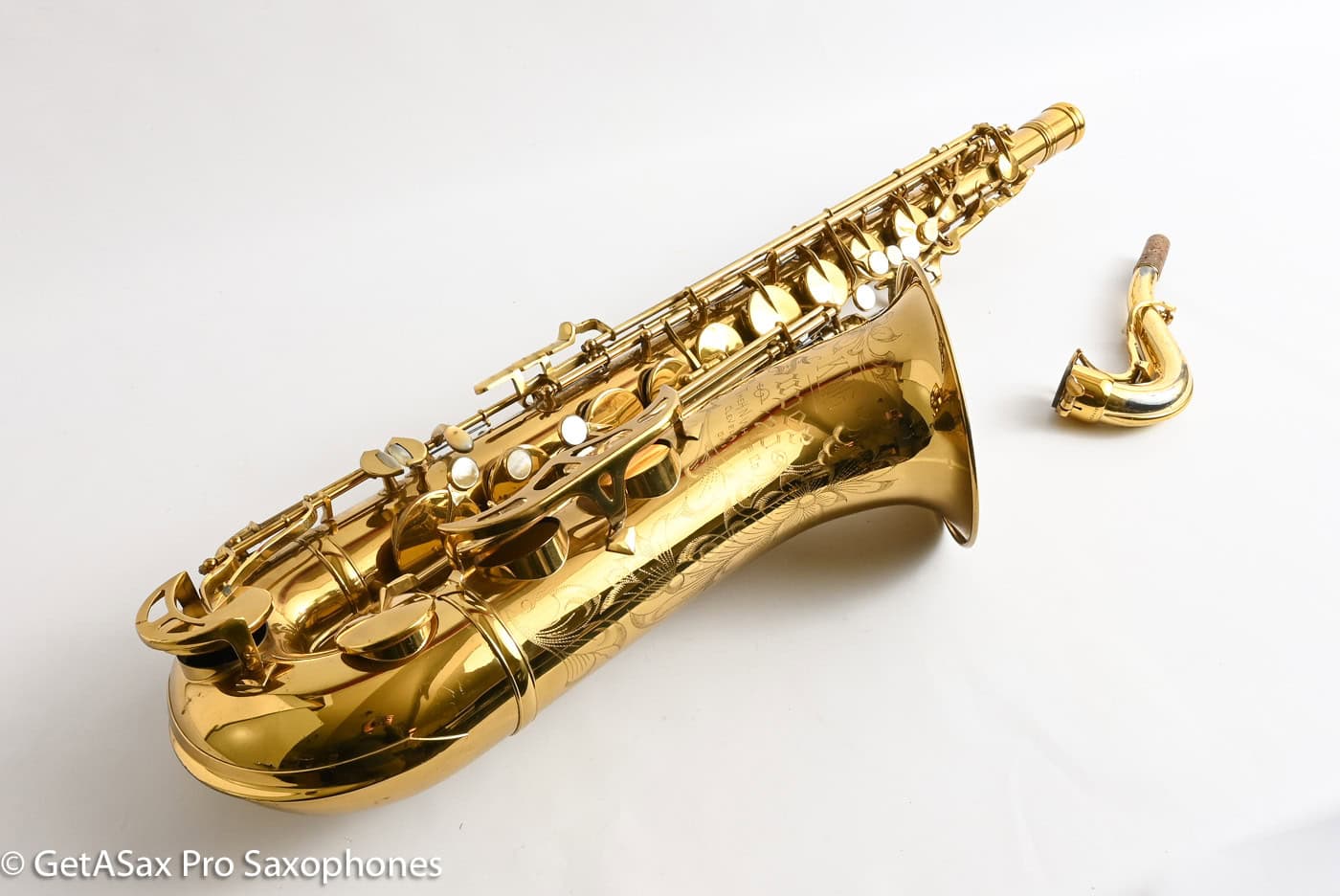 King Super 20 Tenor Full Pearls Excellent Original Condition Amazing 319734