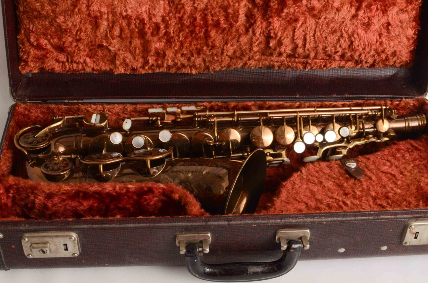 King Zephyr Special Alto Full Pearls Original Dark Lacquer Stunning (Old Pads) 237123