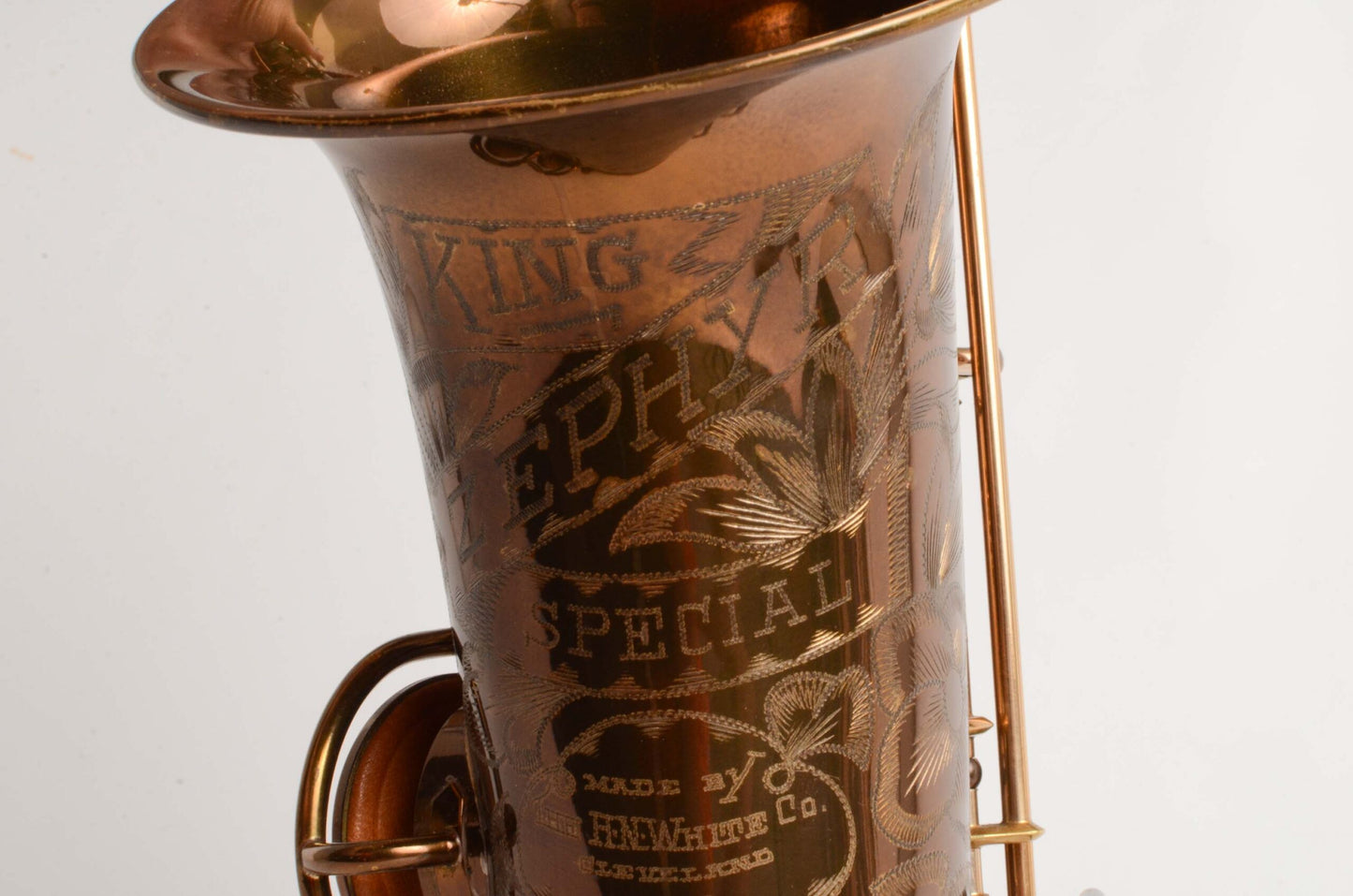 King Zephyr Special Alto Full Pearls Original Dark Lacquer Stunning (Old Pads) 237123