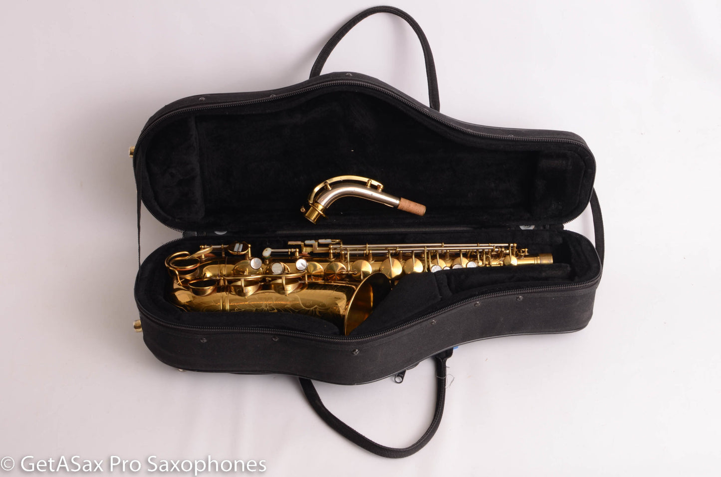 King Zephyr Special Alto Near Mint Good Pads! 266751