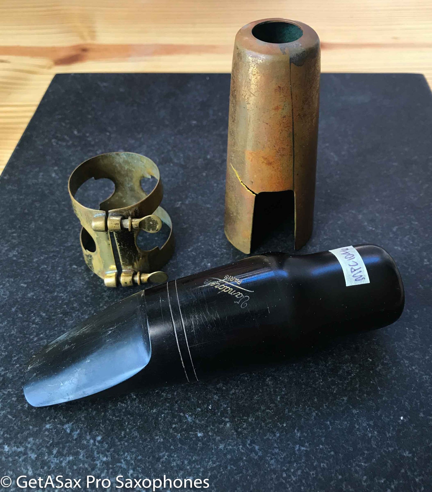 Vandoren V1 BASS Saxophone Mouthpiece Rare and Great MPC1046