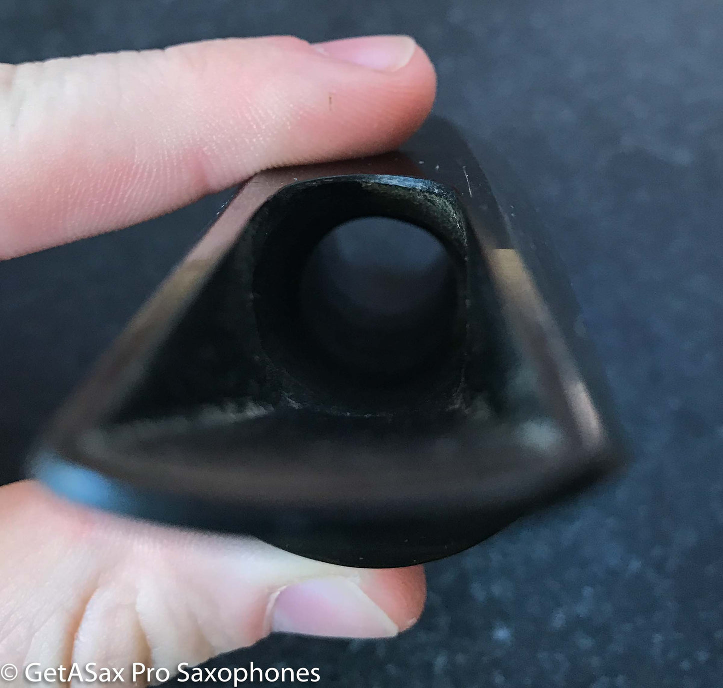 Vandoren V1 BASS Saxophone Mouthpiece Rare and Great MPC1046