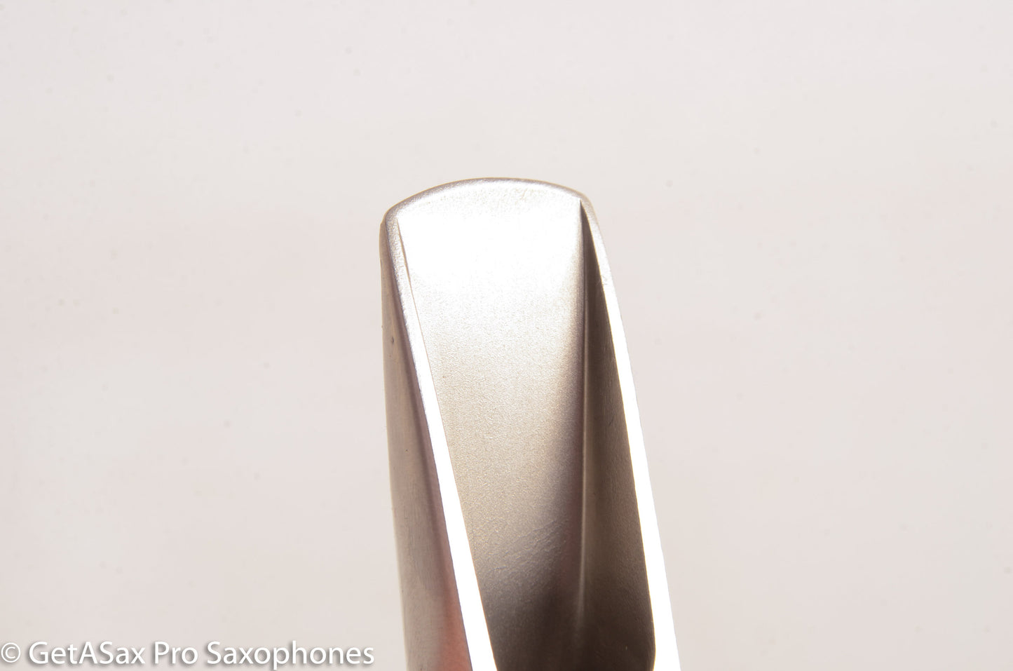 Beechler Bellite Alto Saxophone Mouthpiece 1980s 6 on the Table Metal MPC1066