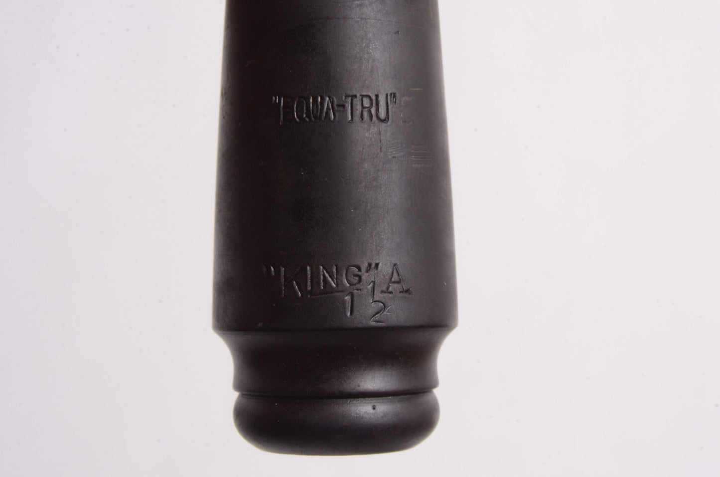 King Equa-Tru Alto Mouthpiece 1930's? Hard Rubber Dark Player MPC1482