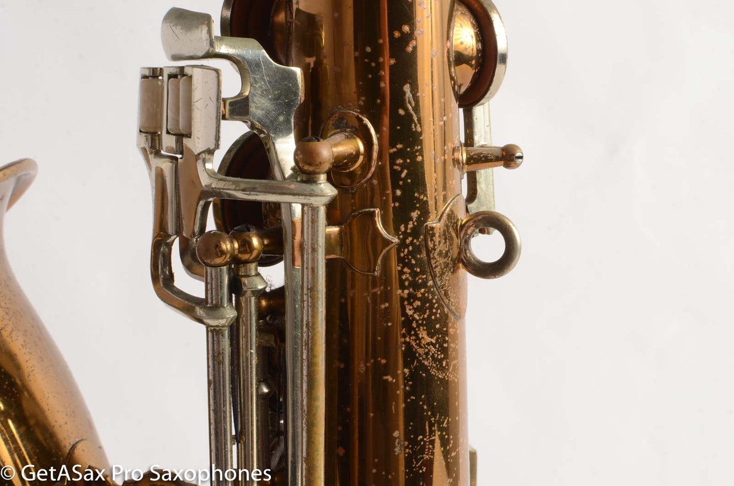Martin Committee II Alto Saxophone Original Lacquer Lion and Crown 136238
