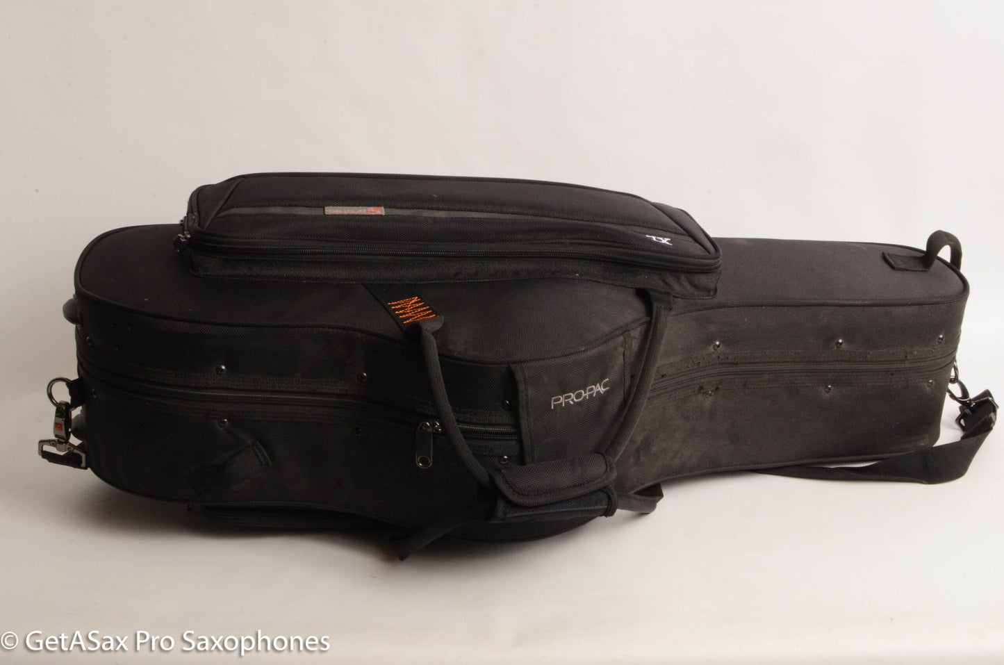 Martin The Martin Tenor Committee III Near Mint Original Everything 190452