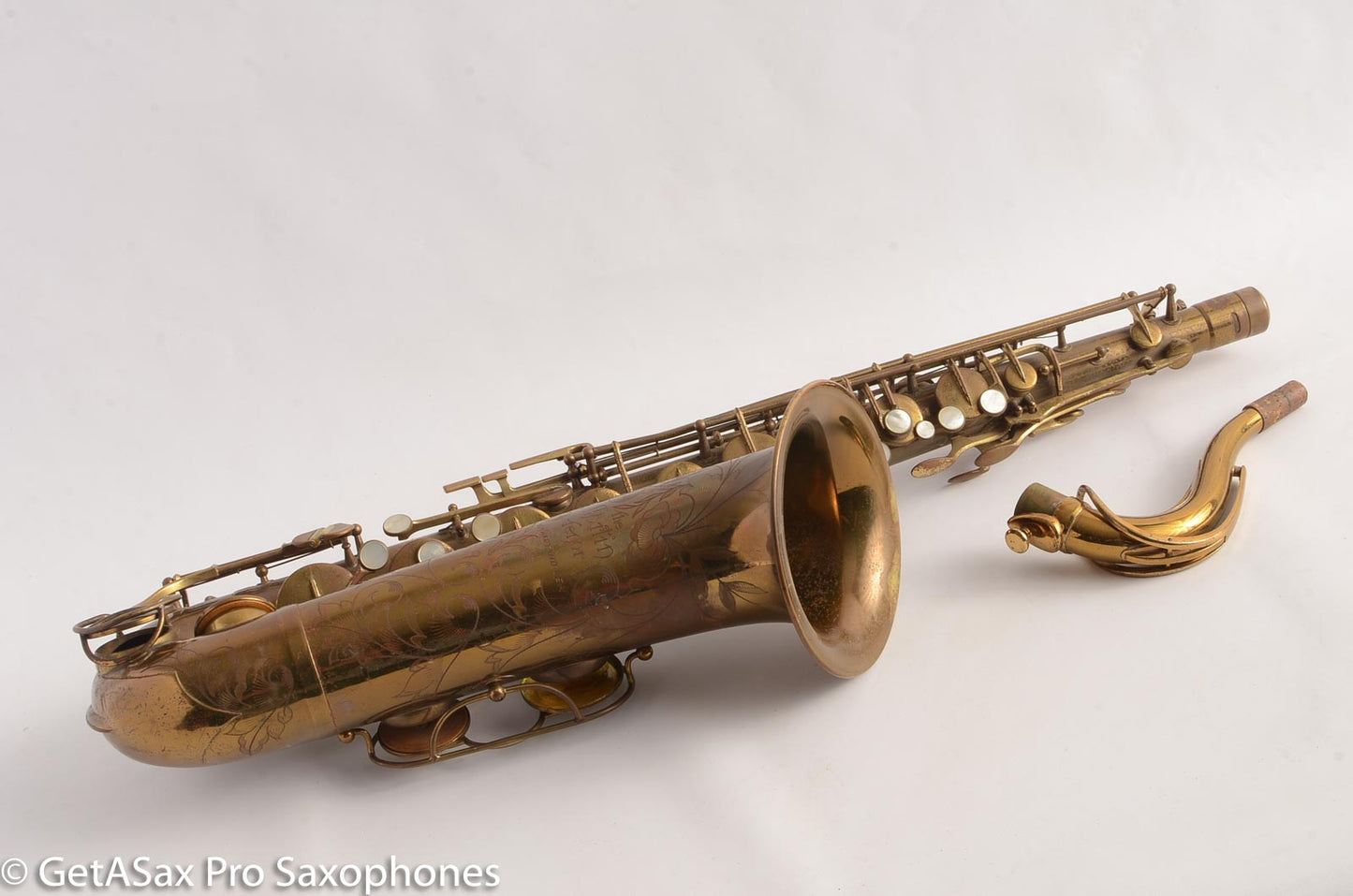 Martin The Martin Tenor Saxophone Original Lacquer Excellent Overhaul Candidate 163812