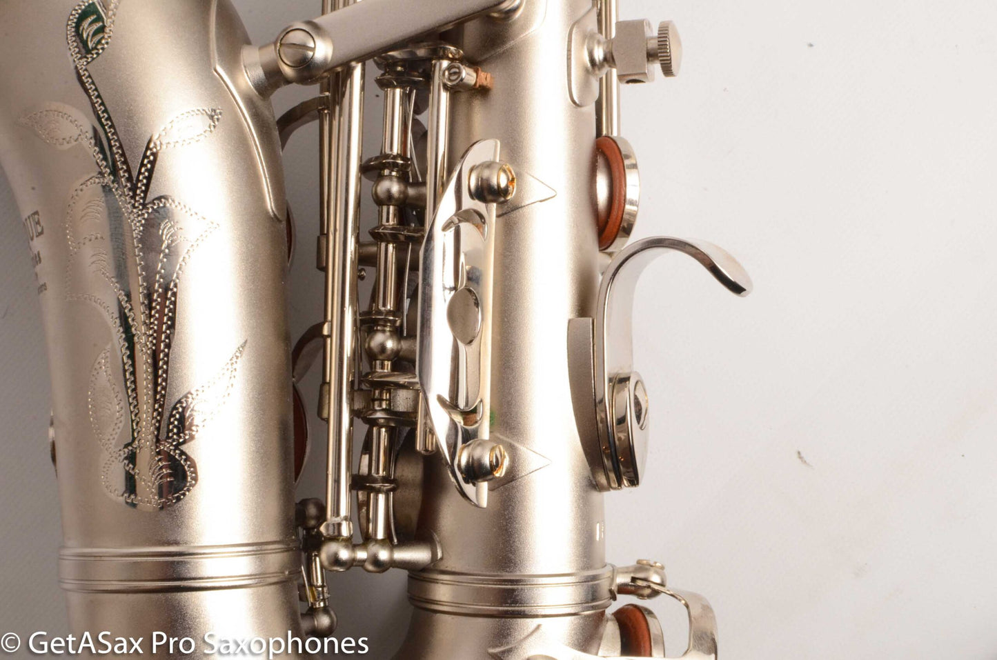 Monique Curved Soprano Near Mint 1117785