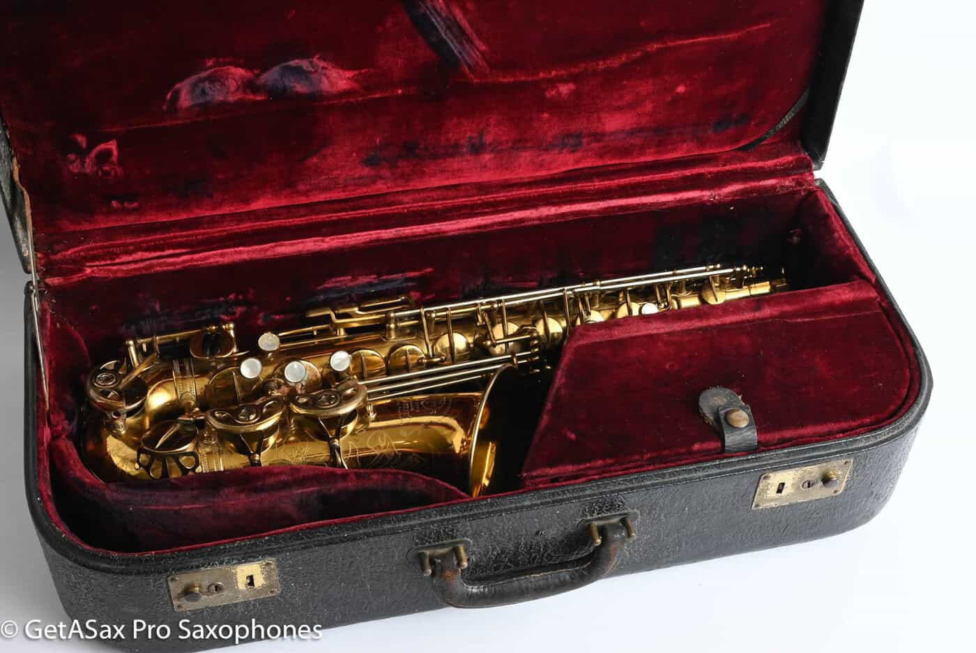 Selmer Balanced Action Alto Relacquered Old Pads Beautiful! 21178