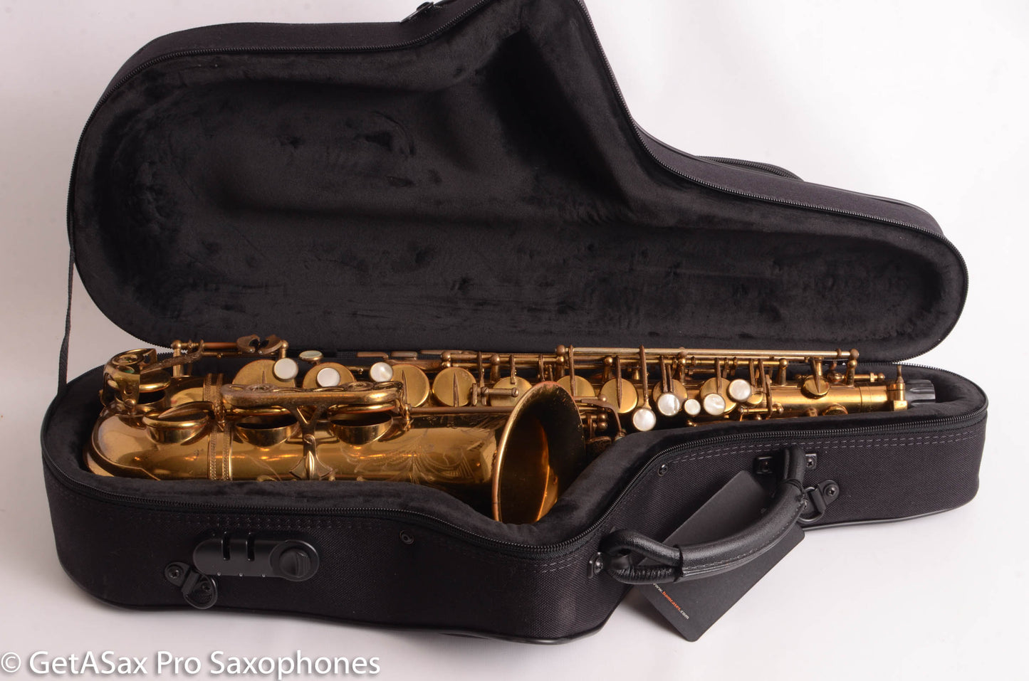 Selmer Mark VI Alto 1967 Original Lacquer American Engraved Old Pads 140119