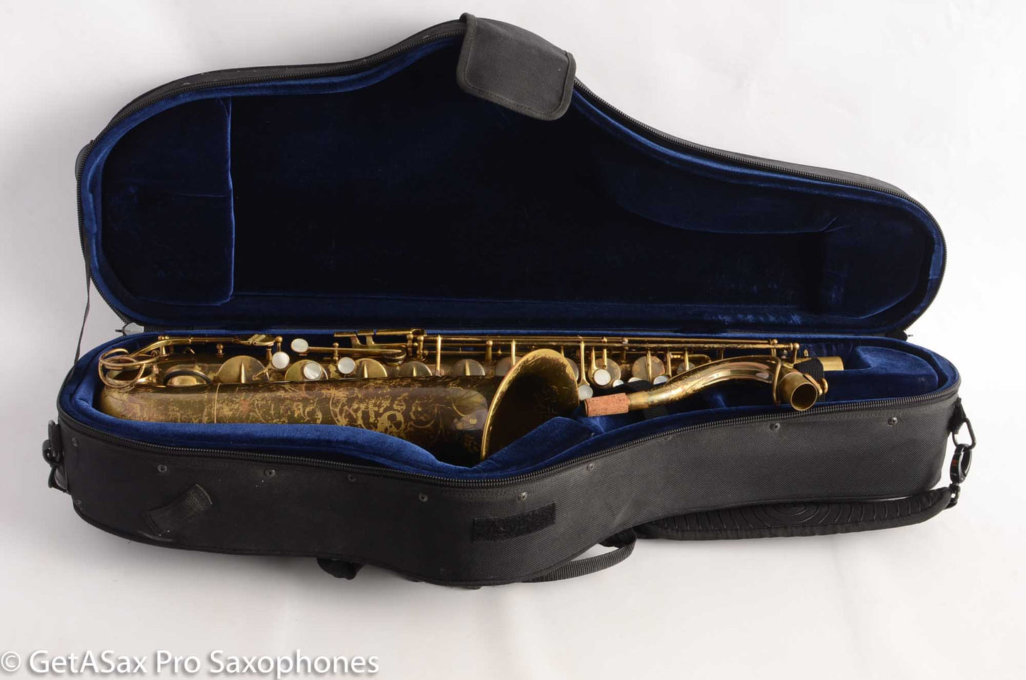 The Martin Tenor Saxophone Committee III 153043