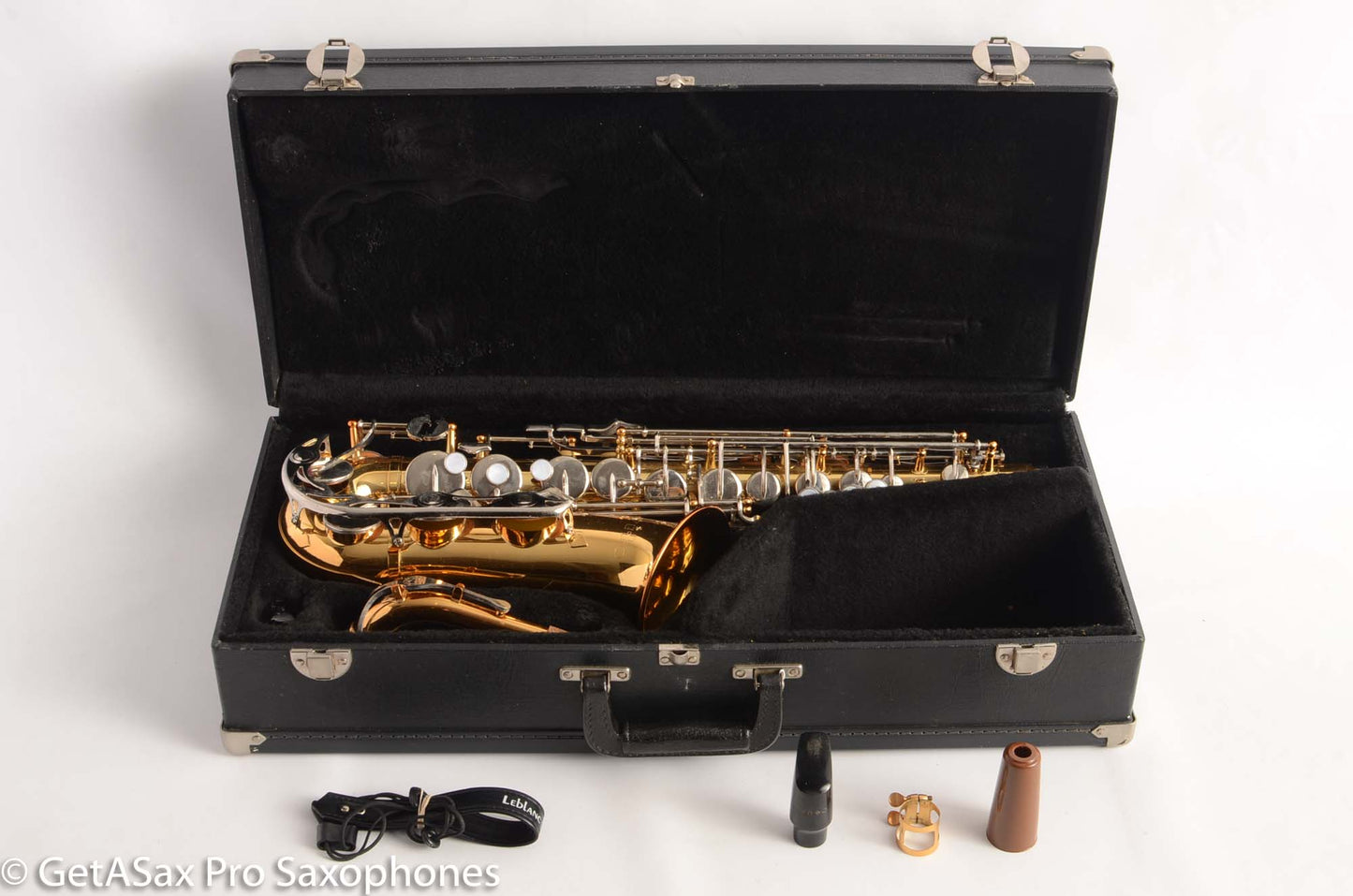Yamaha YAS-23 Leblanc Vito Alto Good Condition Older Pads Great Student Alto