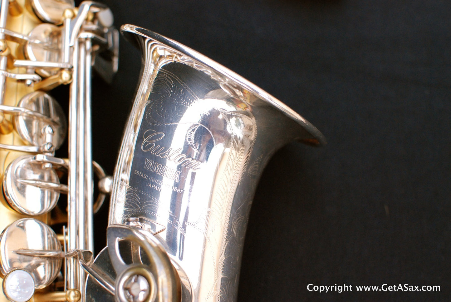 Yamaha YAS-875 Custom Alto Saxophone Silver