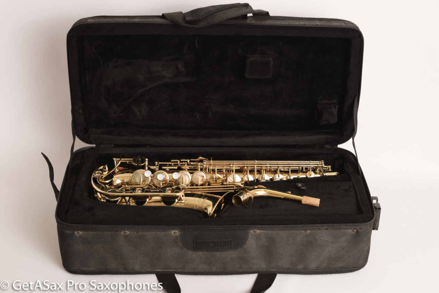 Yamaha YAS-52 Alto Saxophone Great Intermediate Quality