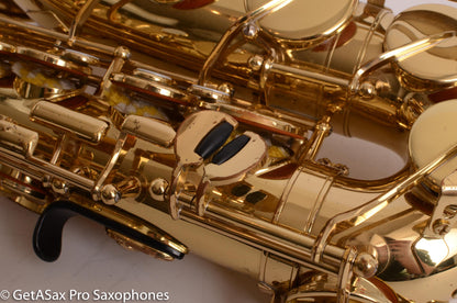 Yamaha YAS-52 Intermediate Alto Saxophone Good Condition – Mix of Pads