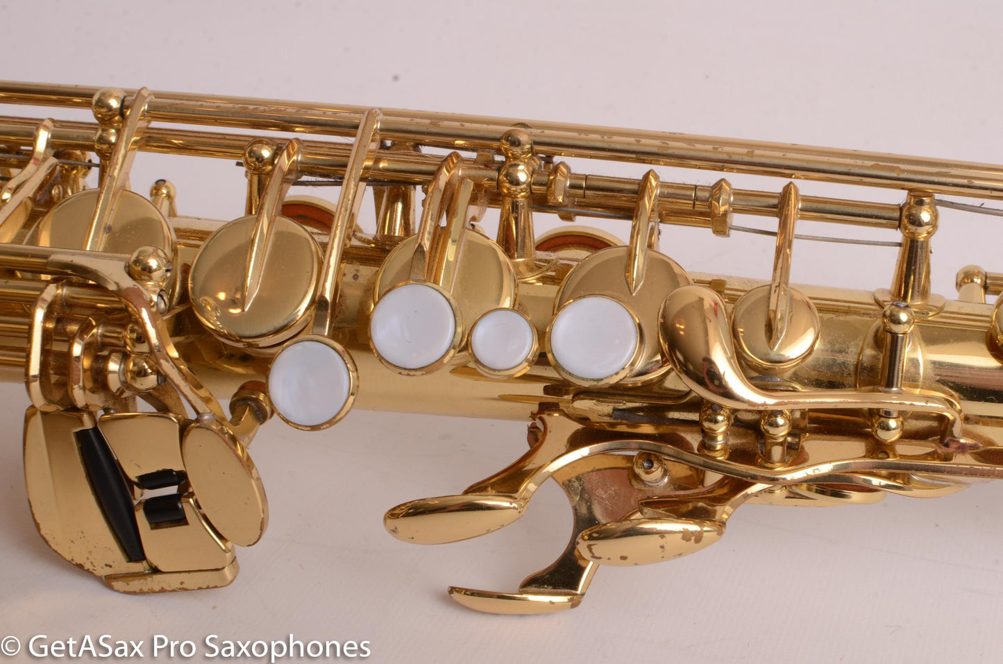 Yamaha YAS-52 Intermediate Alto Saxophone Good Condition – Mix of Pads