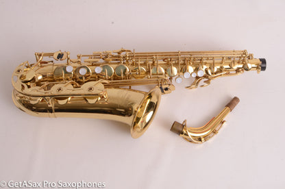 Yamaha YAS-52 Intermediate Alto Saxophone Good Condition – Mix of Pads