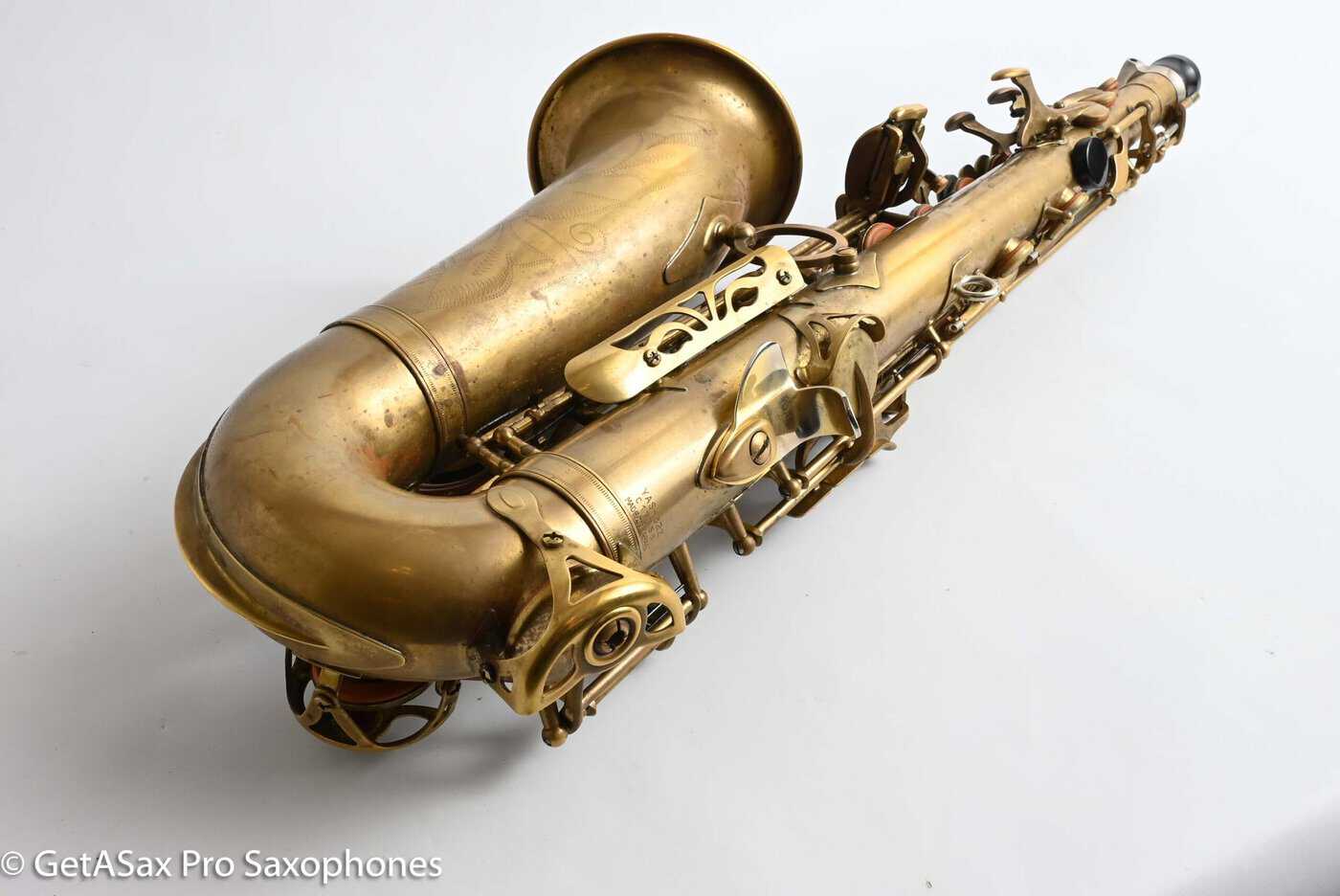 Yamaha YAS-82Z Custom Professional Alto Saxophone Unlacquered with V1 and G1 Necks C13355