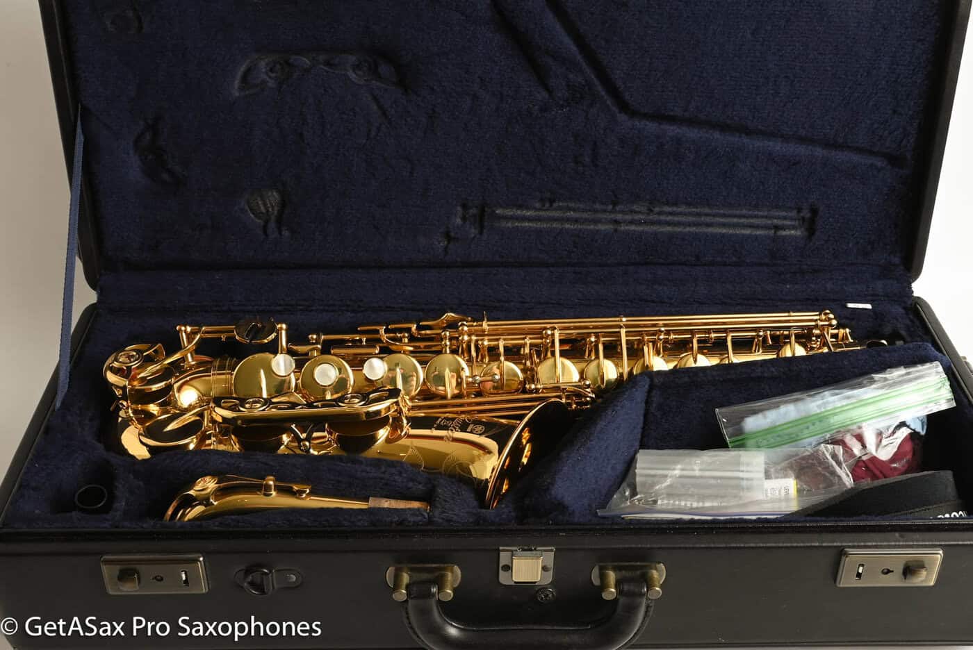 Yamaha YAS-82Z Custom Professional Alto Very Good Condition Plays Great D08714