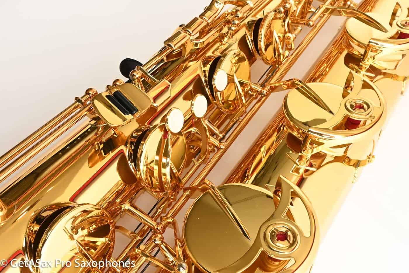 Yamaha YBS-480 Intermediate Baritone Saxophone Like New Unplayed in the Plastic