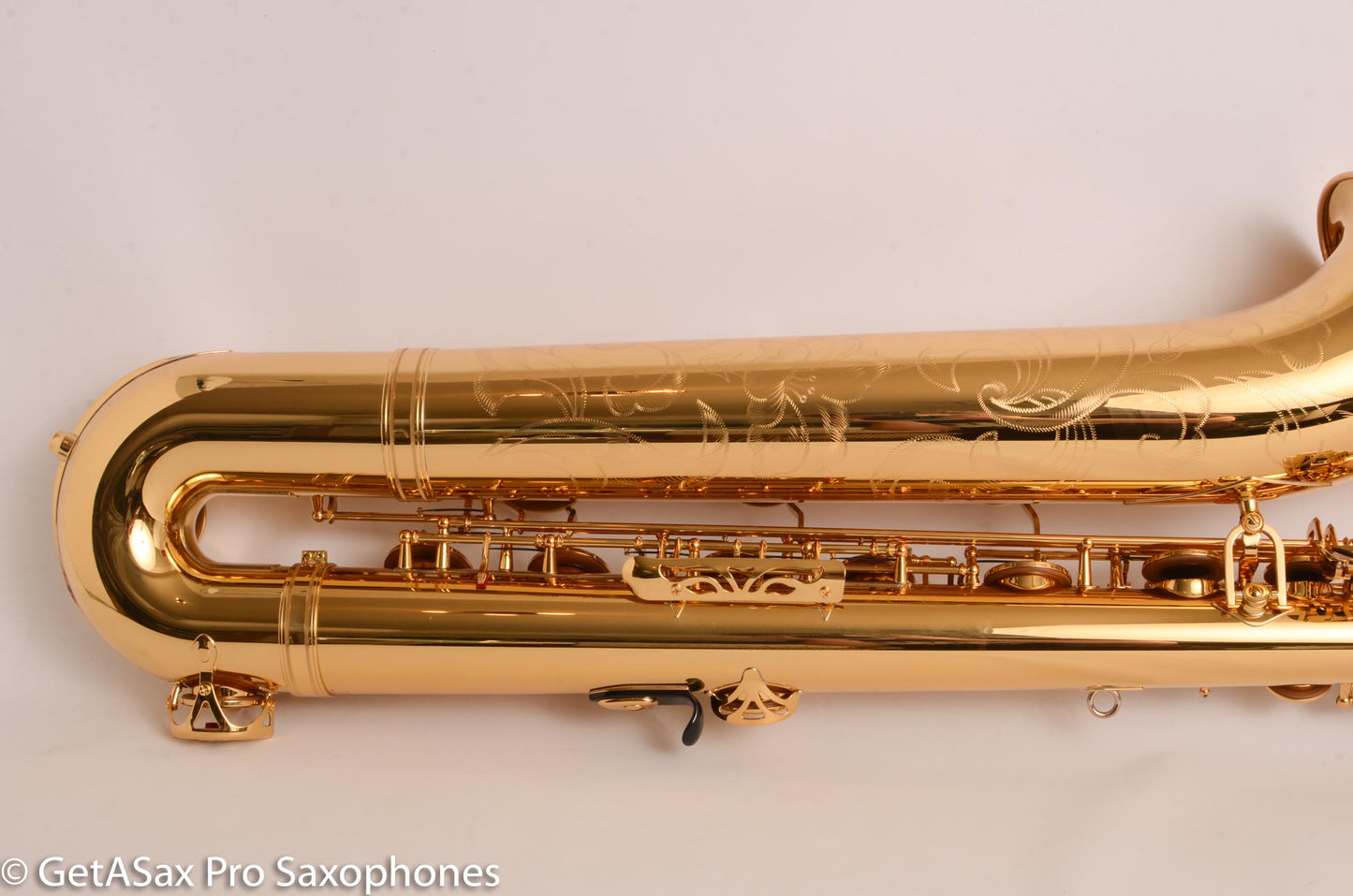 Yamaha YBS-62II Baritone Saxophone Mint Like New with Peg Mount and Wheeled Case 52658