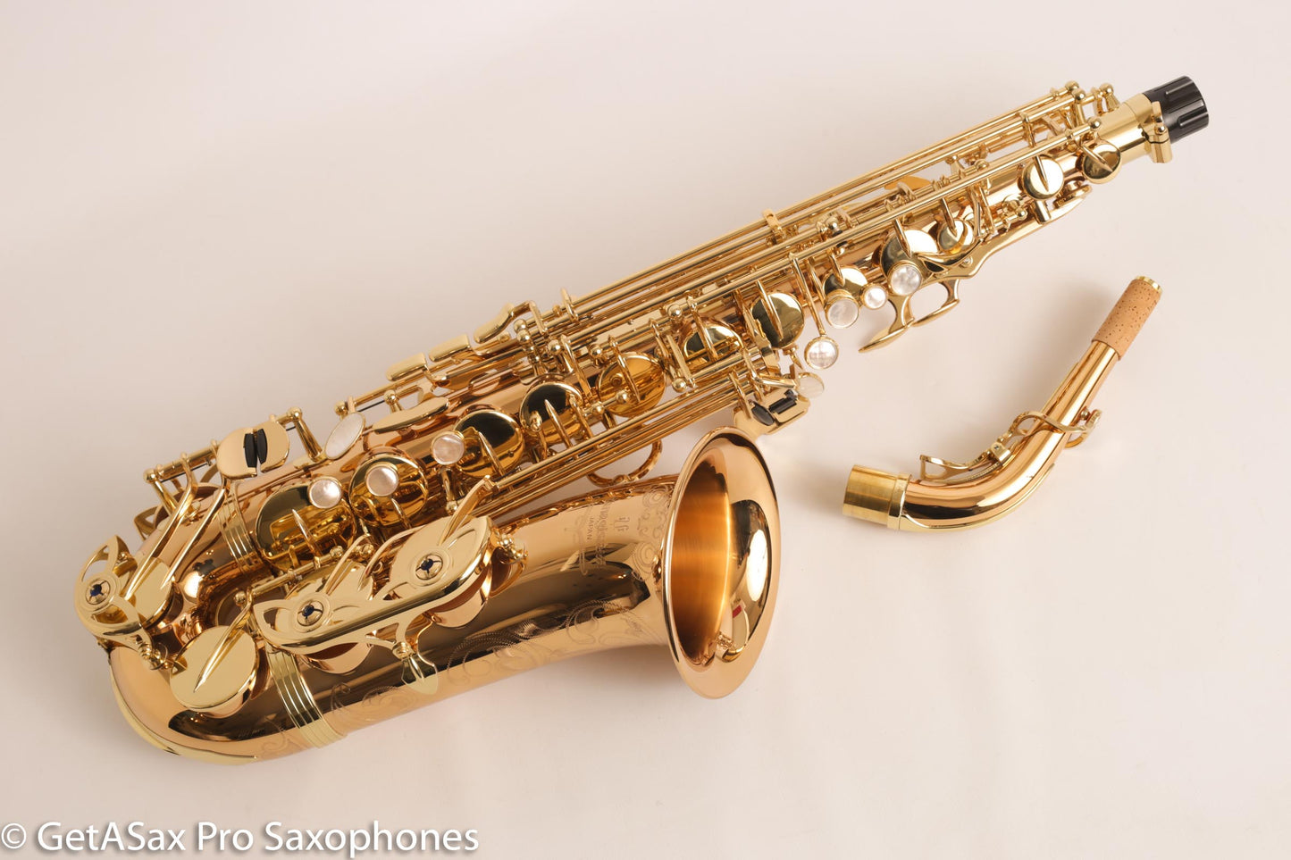 Yanagisawa AWO20 Solid Bronze Alto Saxophone  Brand New Fantastic Deal! A992
